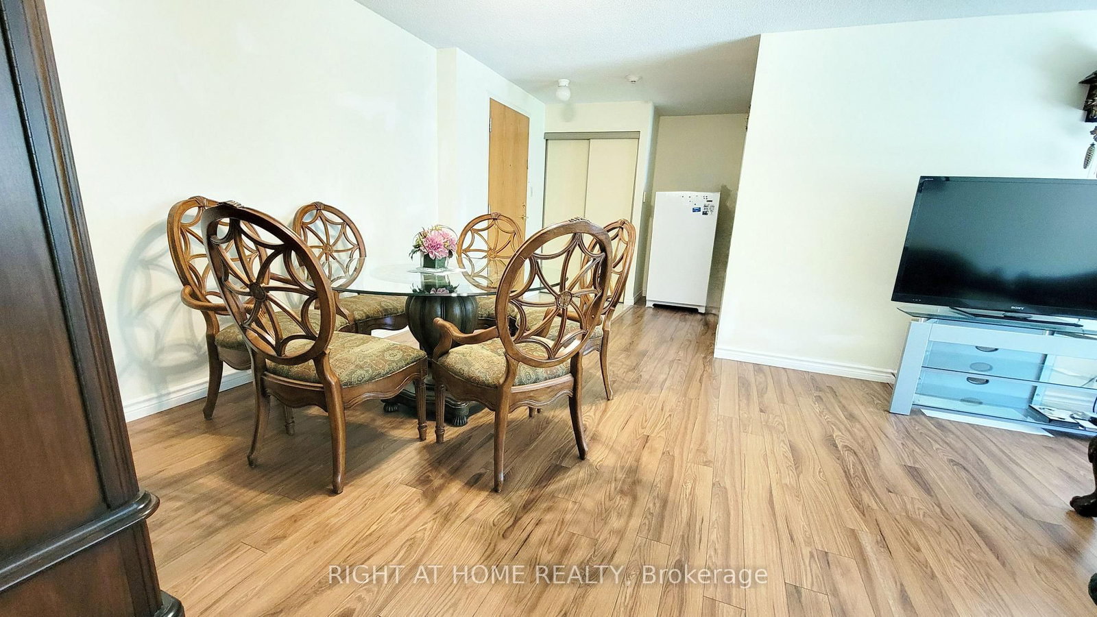 55 Blue Springs Drive • #302 • Waterloo, ON photo 15