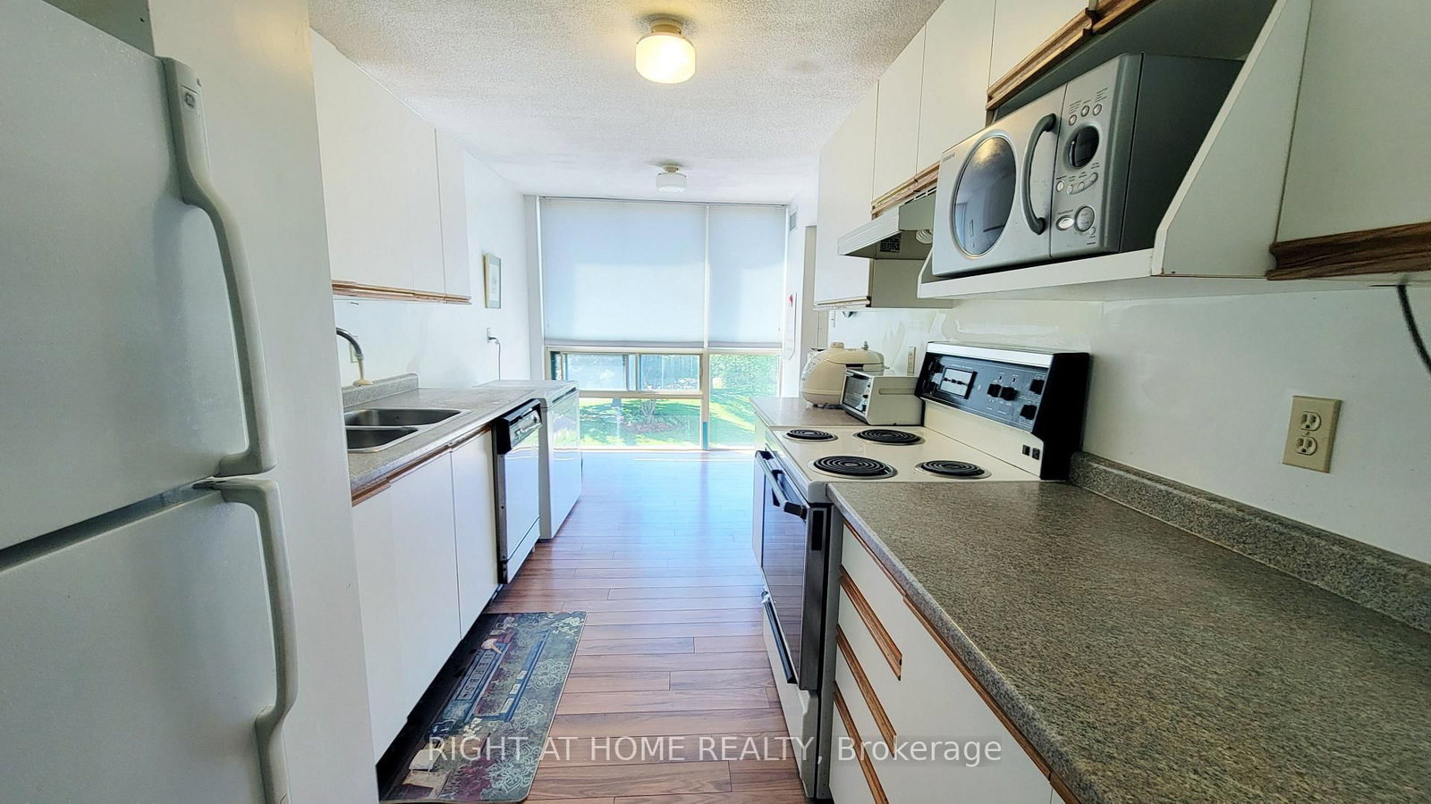 55 Blue Springs Drive • #302 • Waterloo, ON photo 21