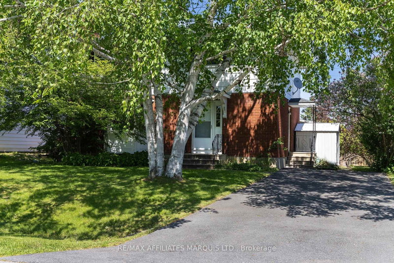 22 Orchard Way