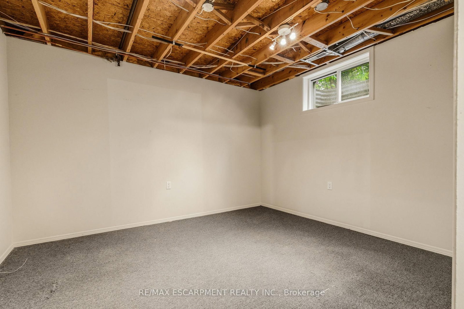 17 Piper Place • Haldimand, ON photo 31