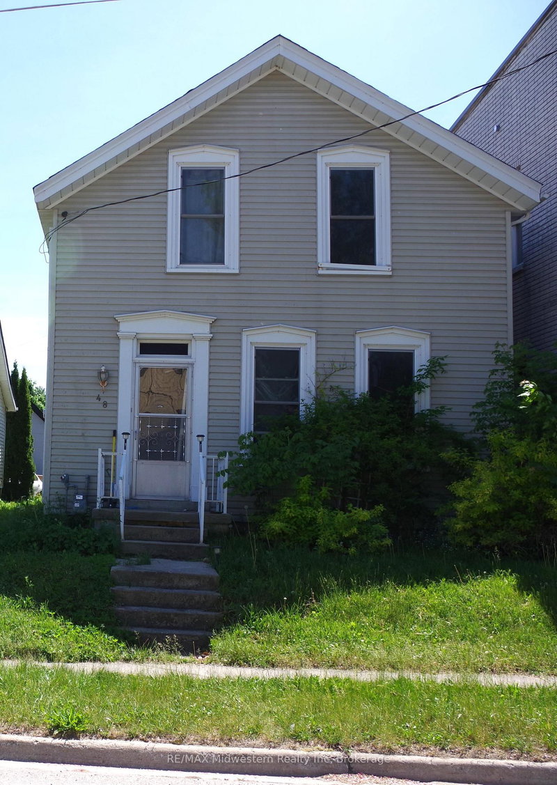 home for sale on 48 Victoria Street W