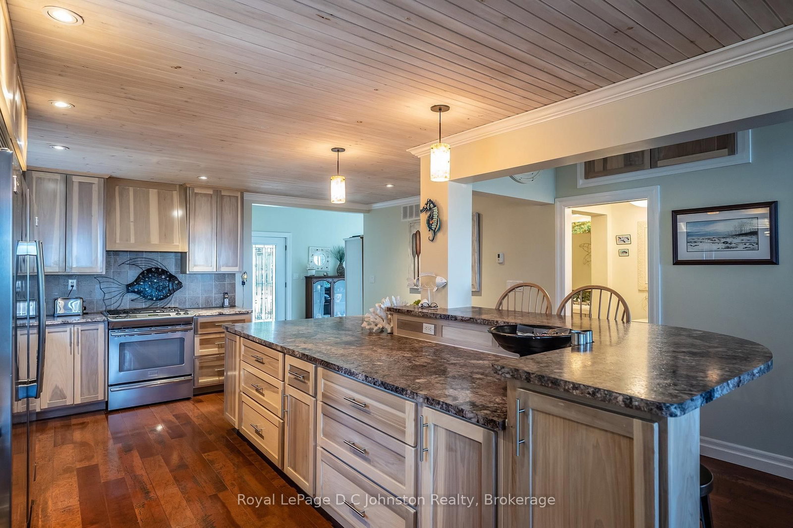 103 Saugeen Beach Road • Saugeen Shores, ON photo 14