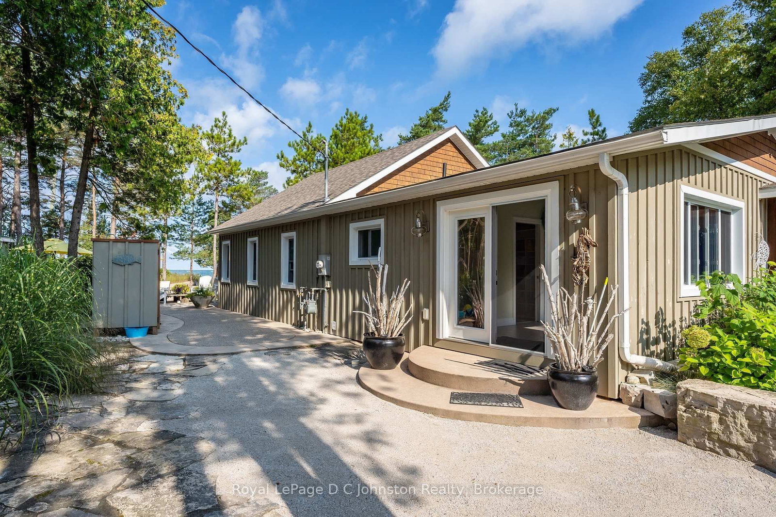 103 Saugeen Beach Road • Saugeen Shores, ON photo 4