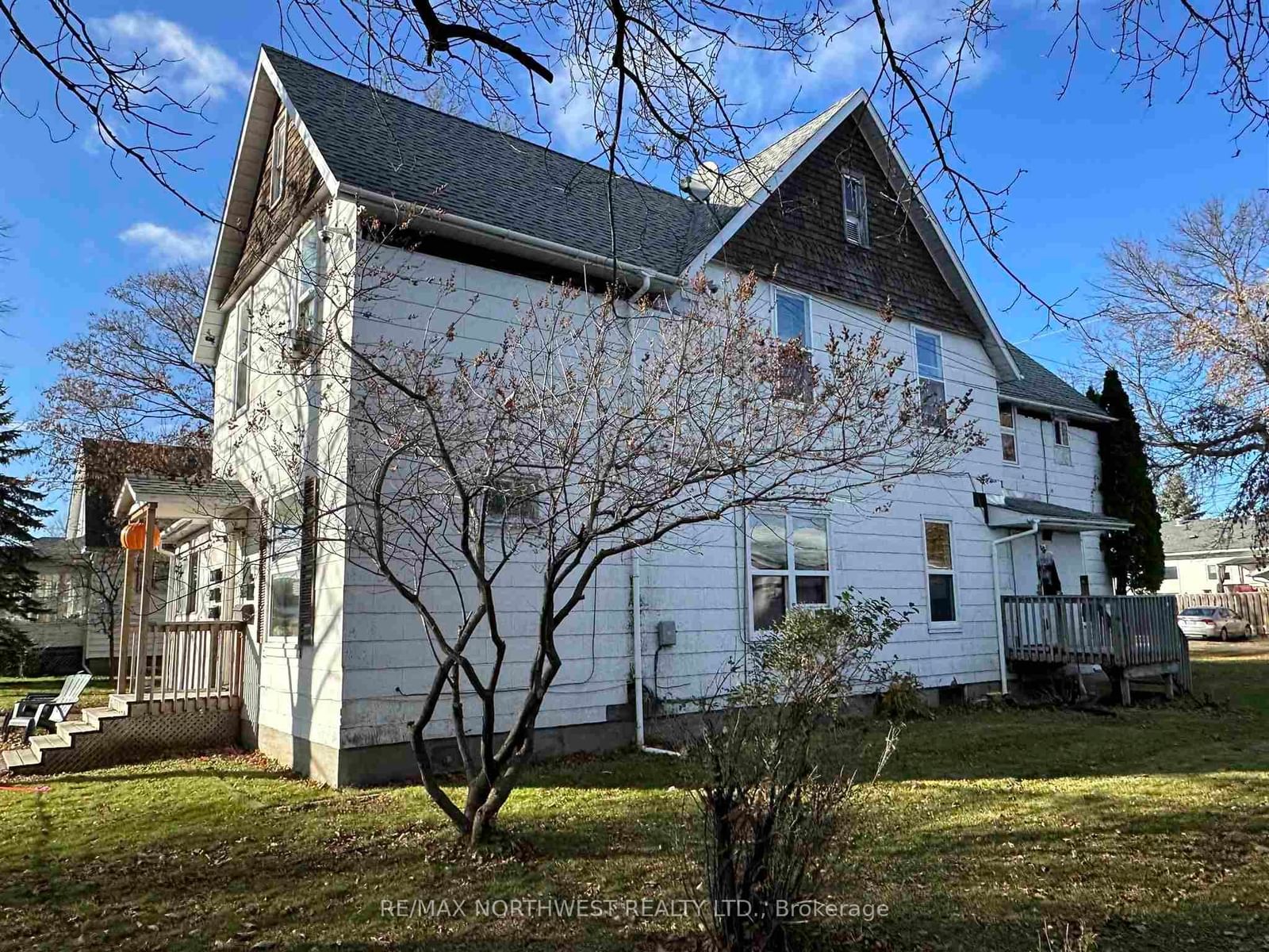 314 First Street E • Fort Frances, ON photo 3
