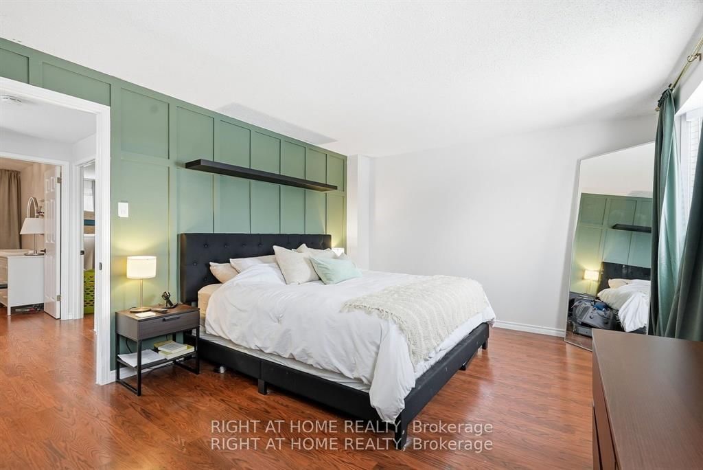 1633 Lafrance Drive • Ottawa, ON photo 14