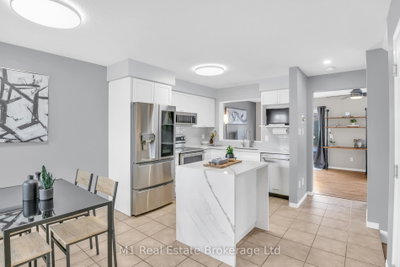 30 Creekside Drive • Guelph, ON photo 8