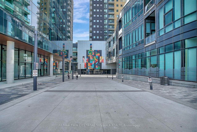 904 - 108 Garment Street