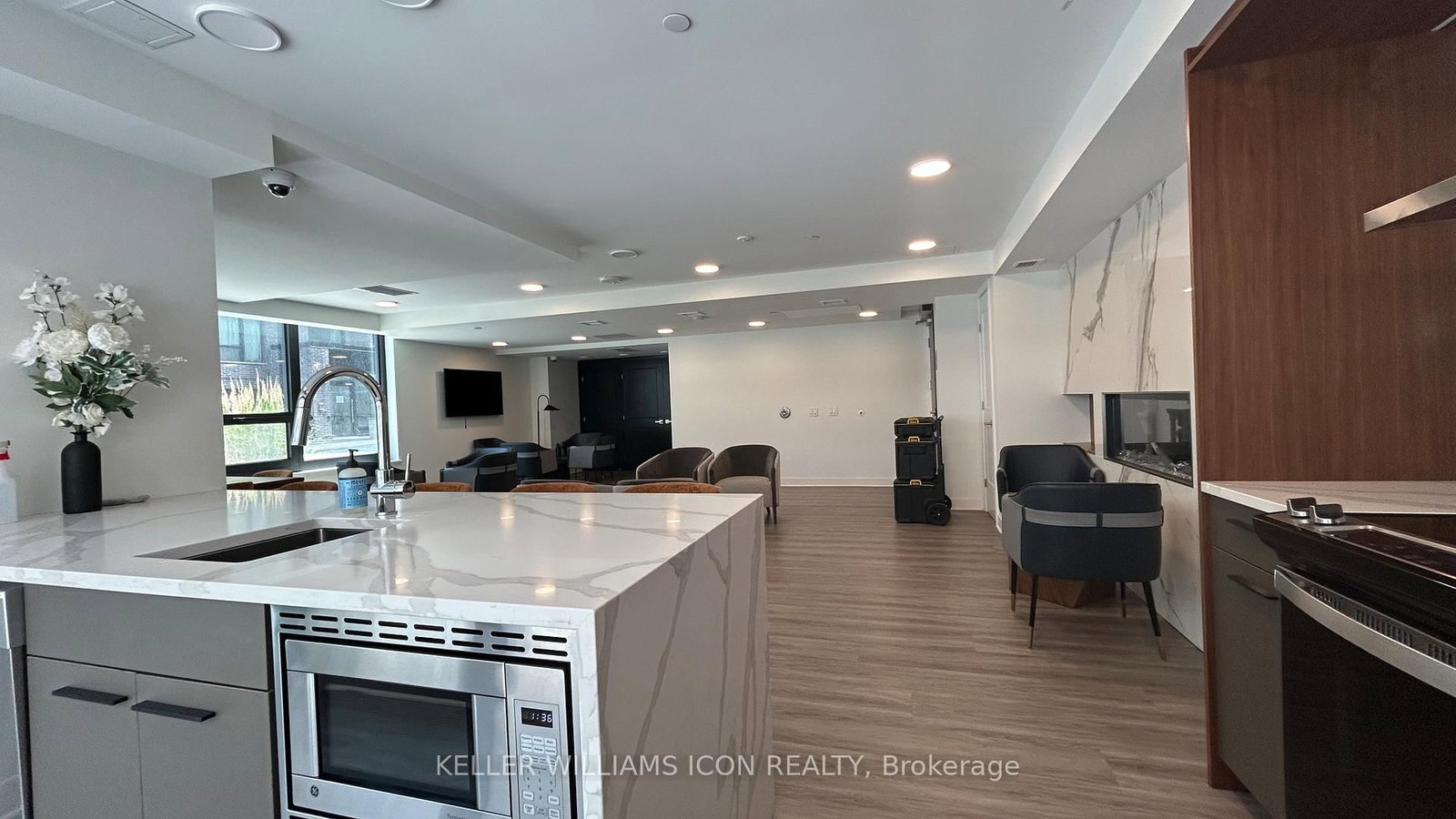 340 Queen Street • #810 • Ottawa, ON photo 18