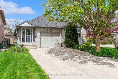 50 Spadara Drive • Hamilton, ON photo 3