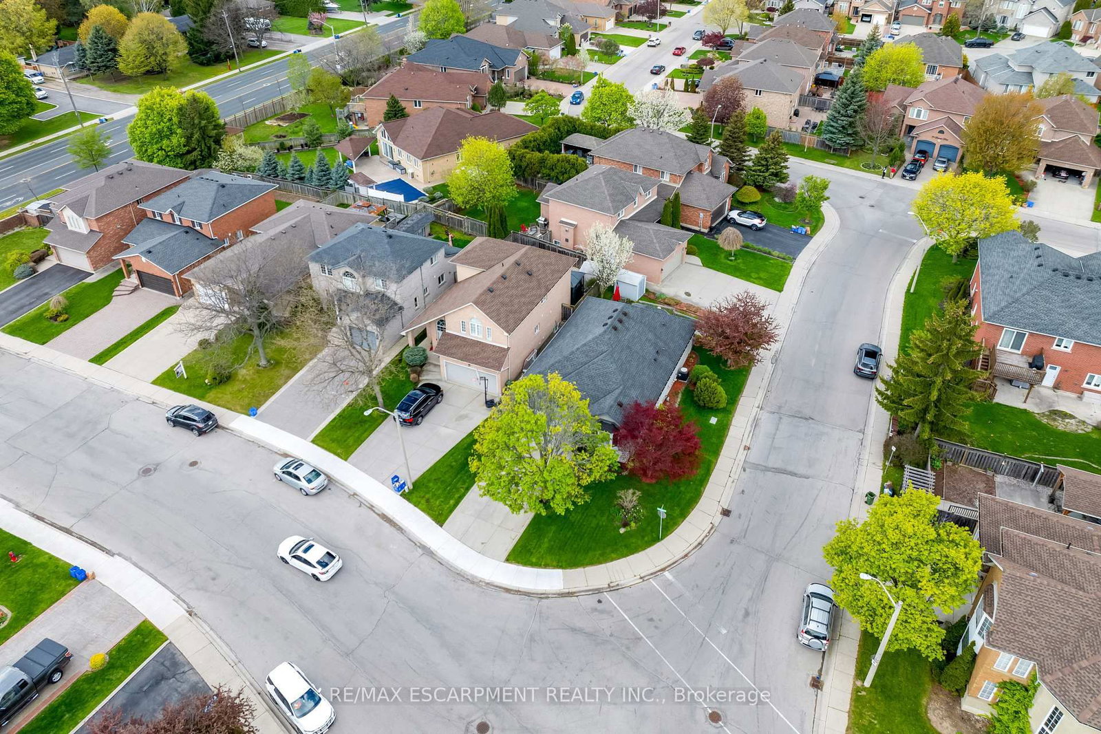 50 Spadara Drive • Hamilton, ON photo 36