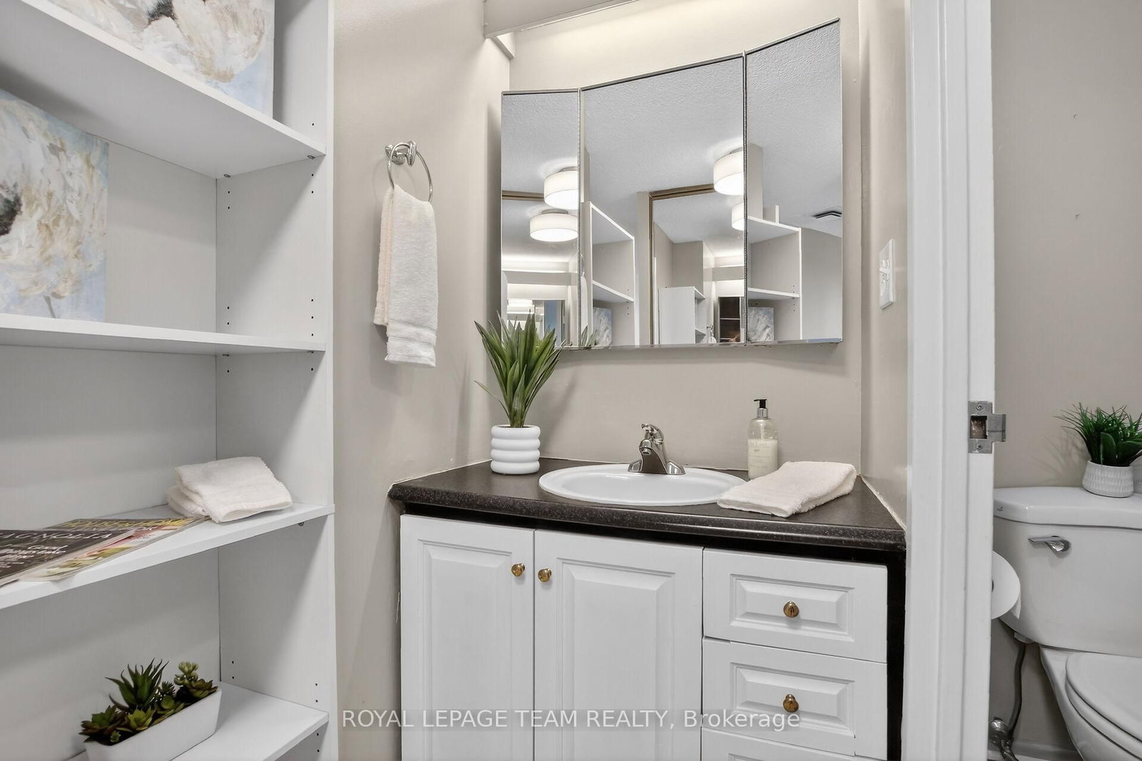 373 E Laurier Avenue • #505 • Ottawa, ON photo 30