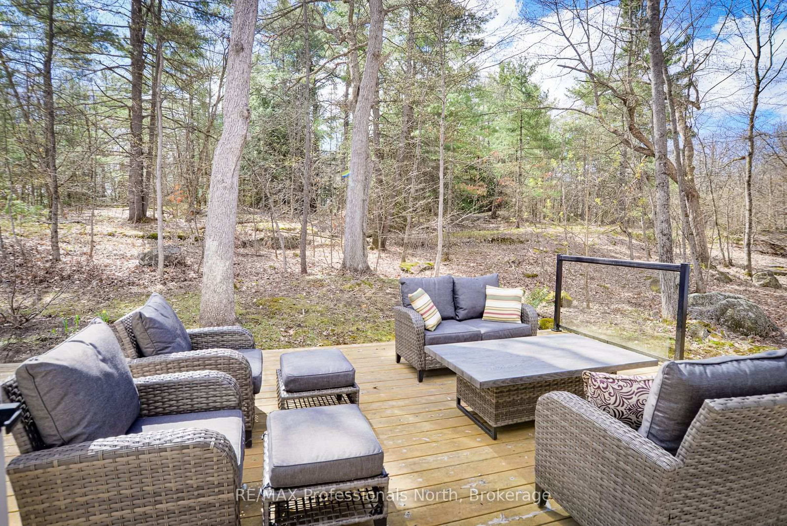 225 Blanchard Street W • Gravenhurst, ON photo 22
