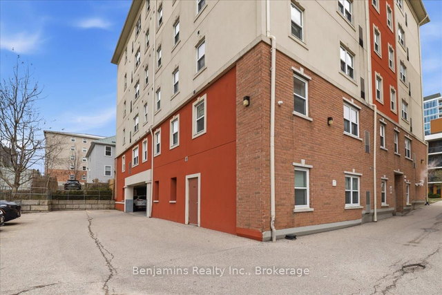 407 - 253 Lester Street