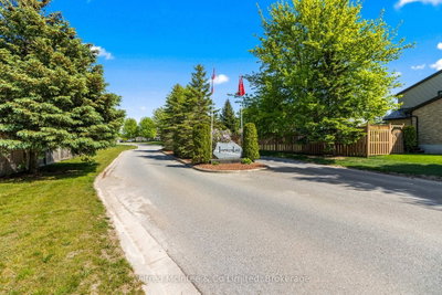 524 Stornoway • Huron-Kinloss, ON photo 3