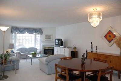 Condo sold at 204-970 Golf Links Road, Hamilton, Ontario, L9K1J8 - Meadowlands - MLS: X1335381