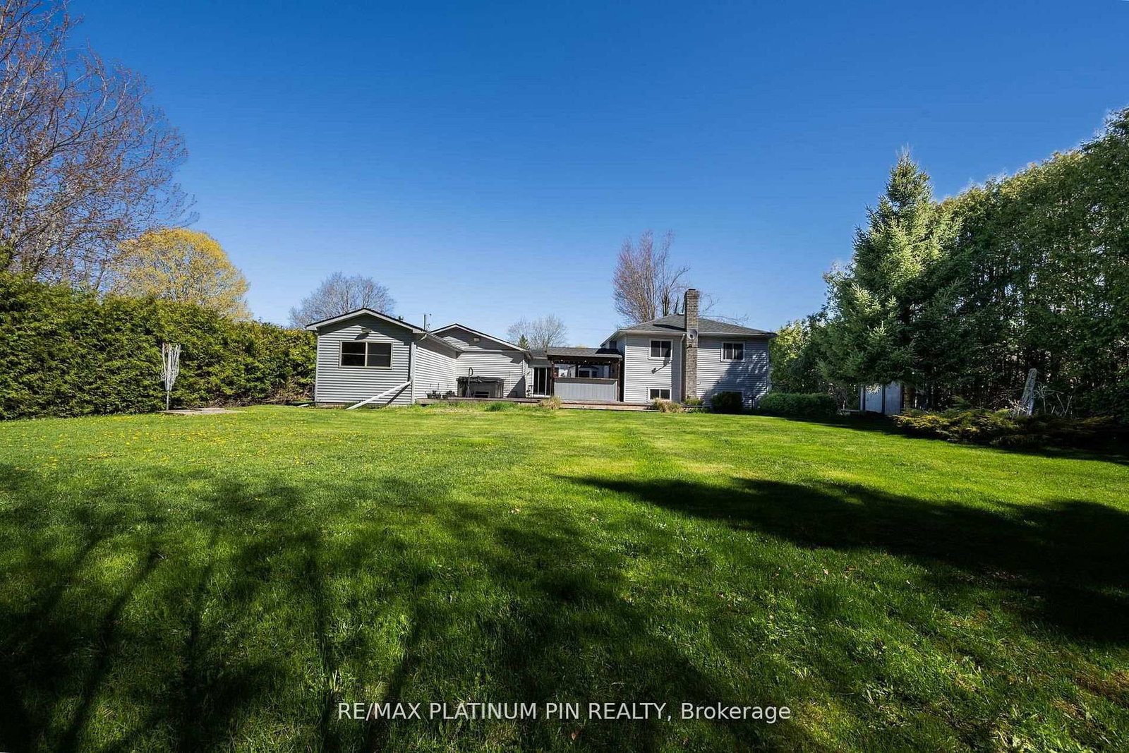 21 Longfield Drive • Kawartha Lakes, ON photo 16
