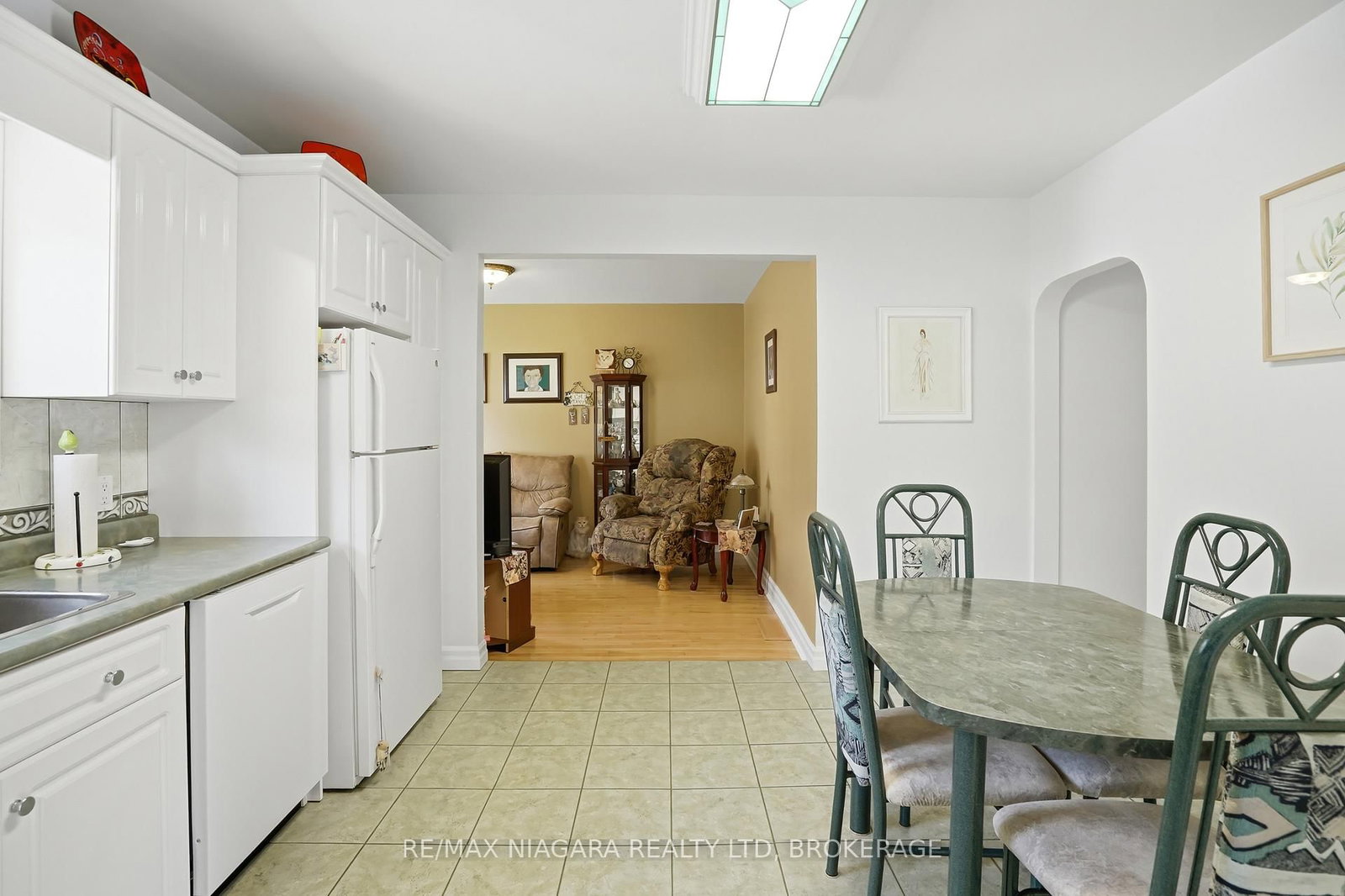 270 Mcalpine Avenue S • Welland, ON photo 10