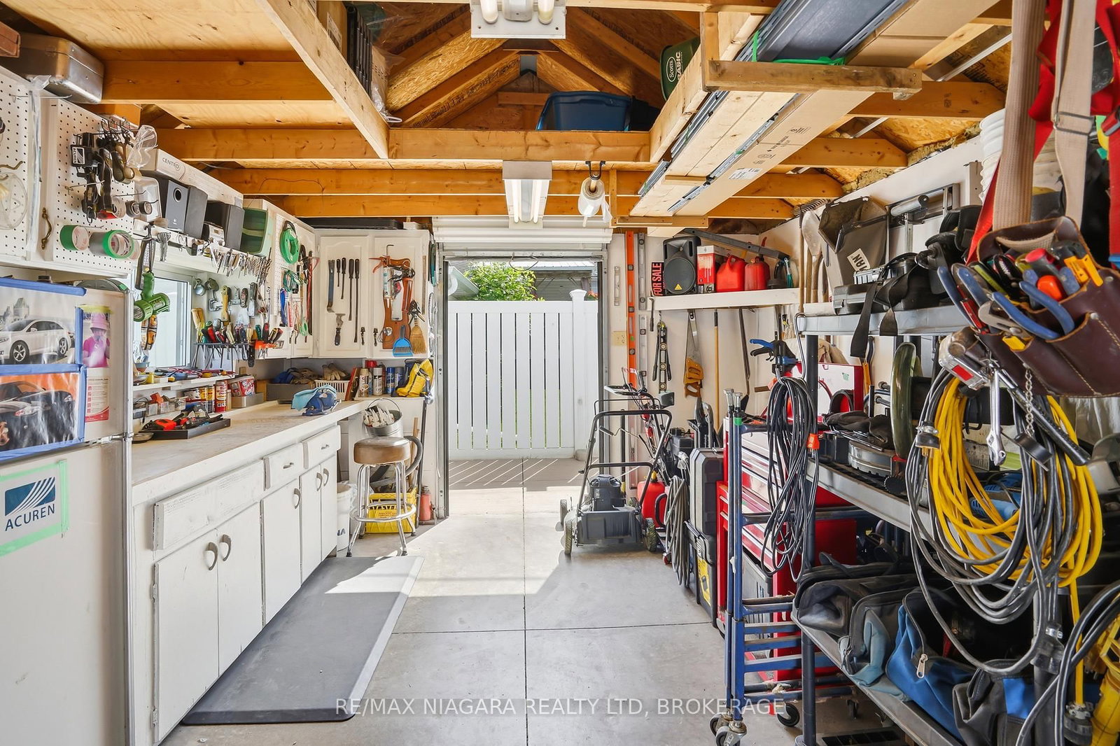 270 Mcalpine Avenue S • Welland, ON photo 28
