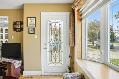 270 Mcalpine Avenue S • Welland, ON photo 4