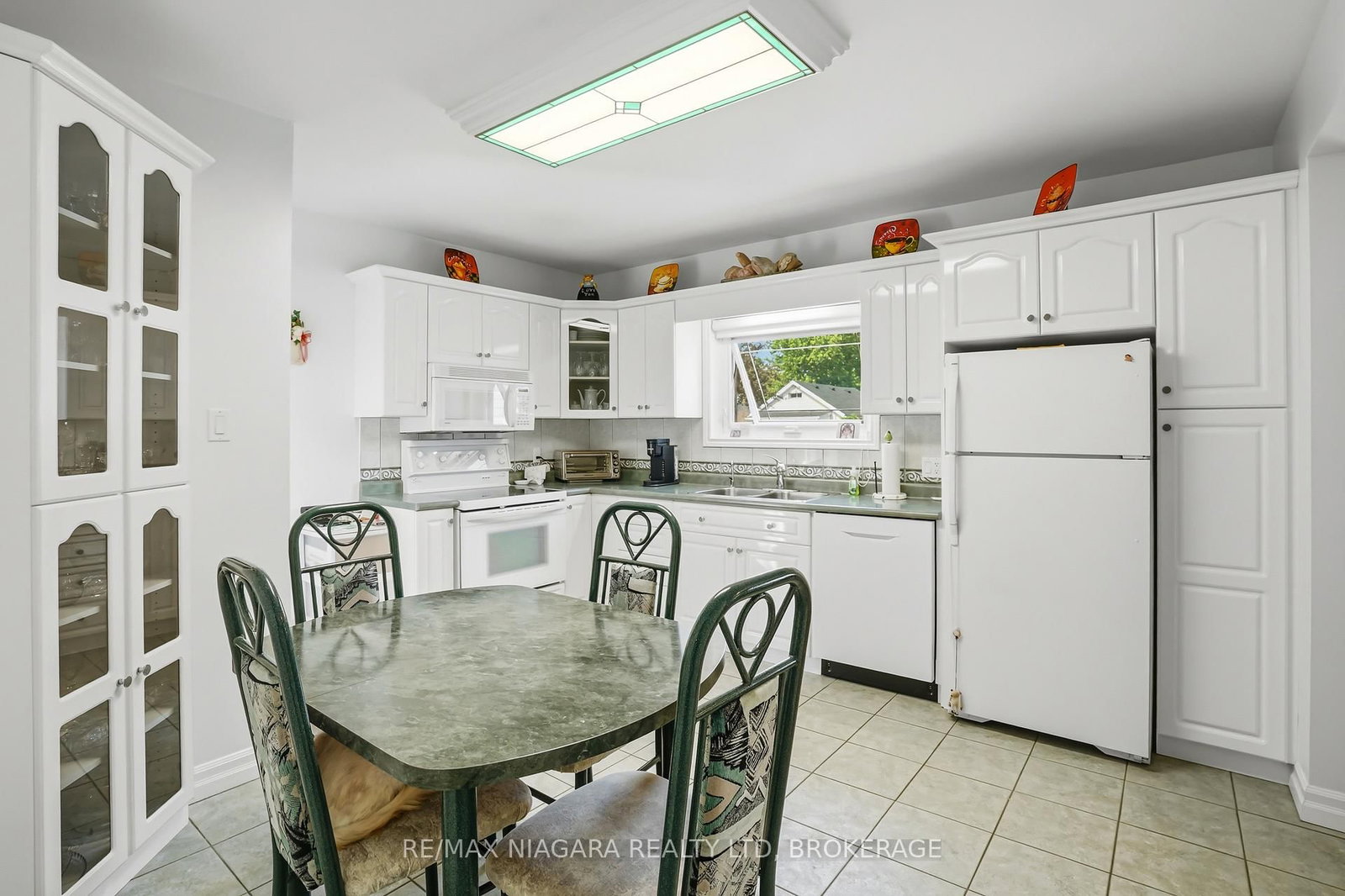 270 Mcalpine Avenue S • Welland, ON photo 8