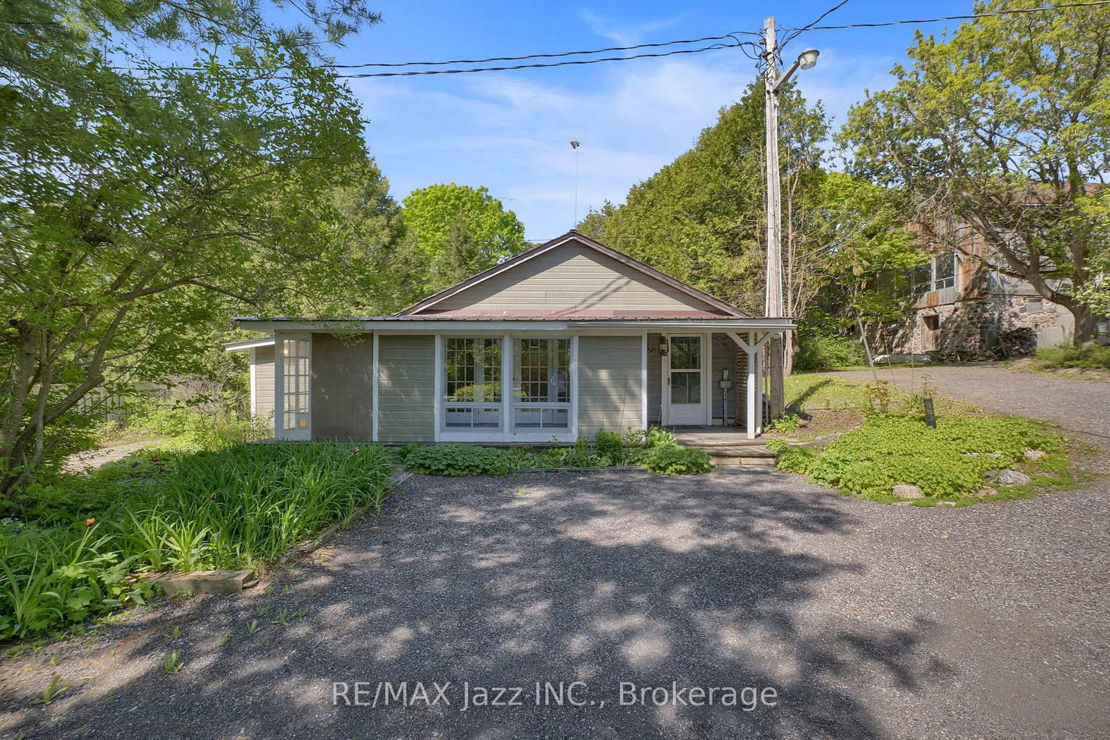 2402 Ganaraska Road • Port Hope, ON photo 15