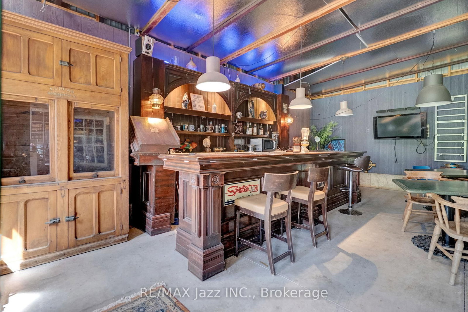 2402 Ganaraska Road • Port Hope, ON photo 50