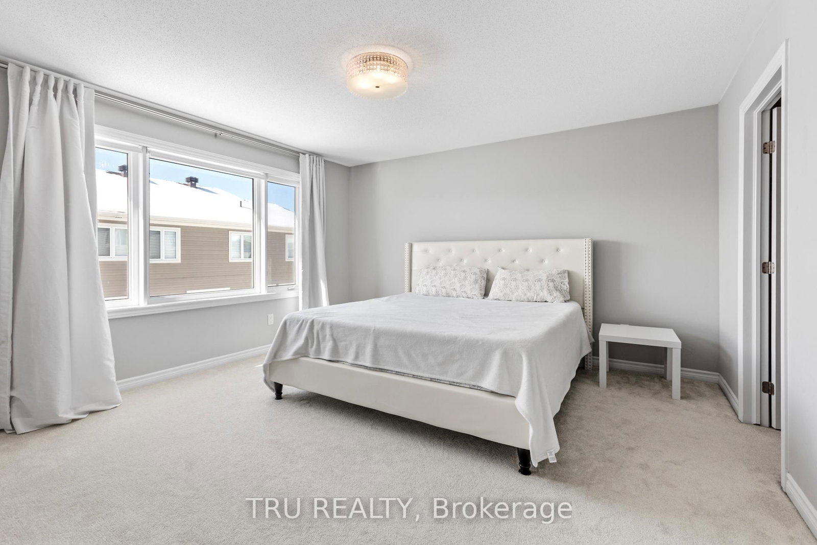 34 Coppermine Street • Ottawa, ON photo 27