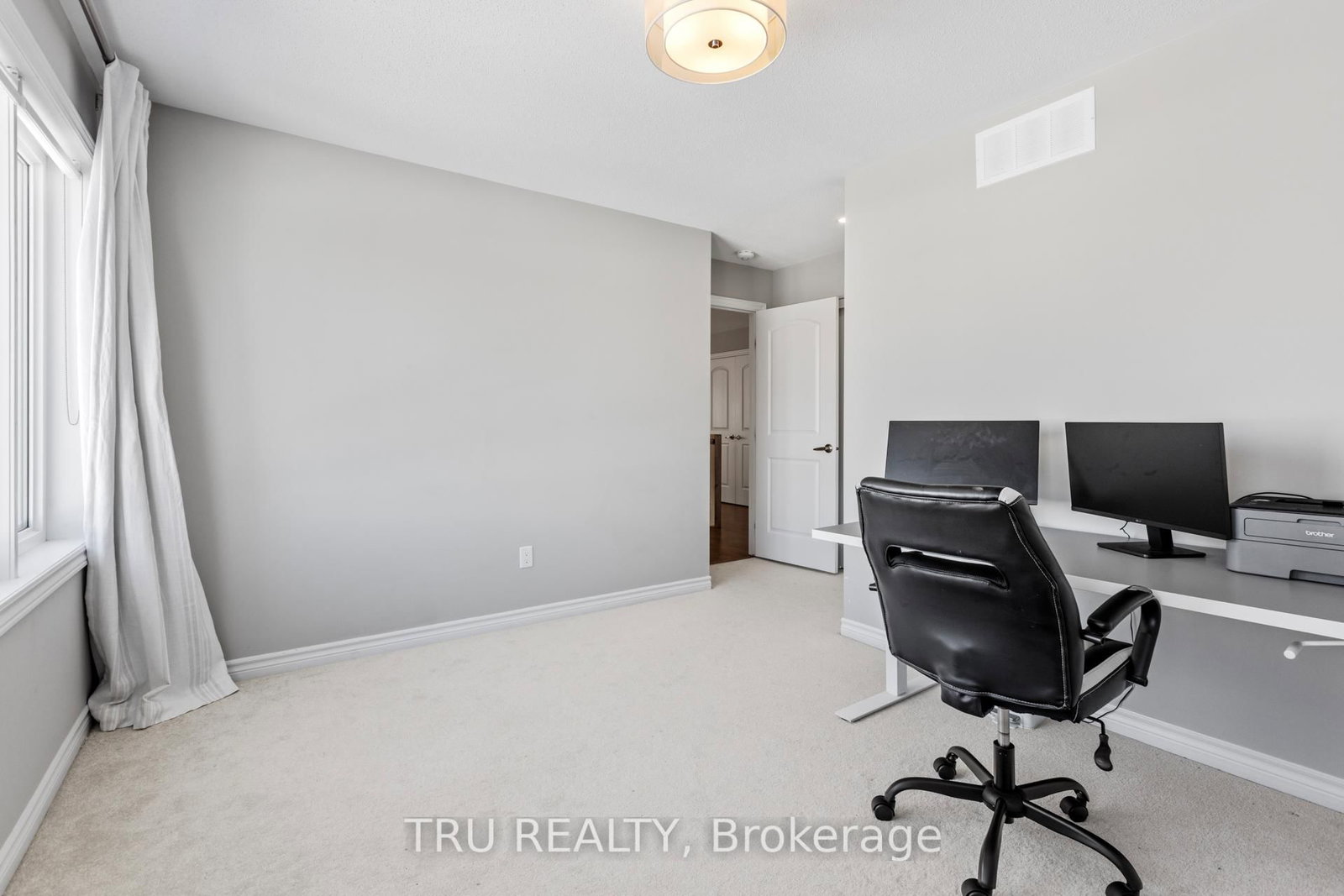 34 Coppermine Street • Ottawa, ON photo 34