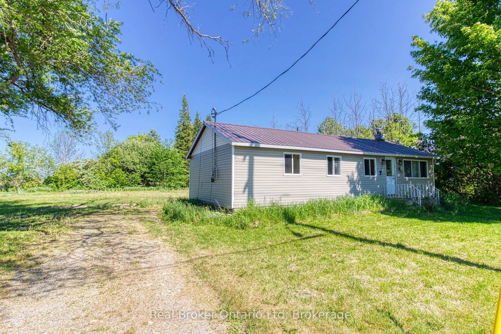 310009 Kemble Rock Road • Georgian Bluffs, ON photo 7
