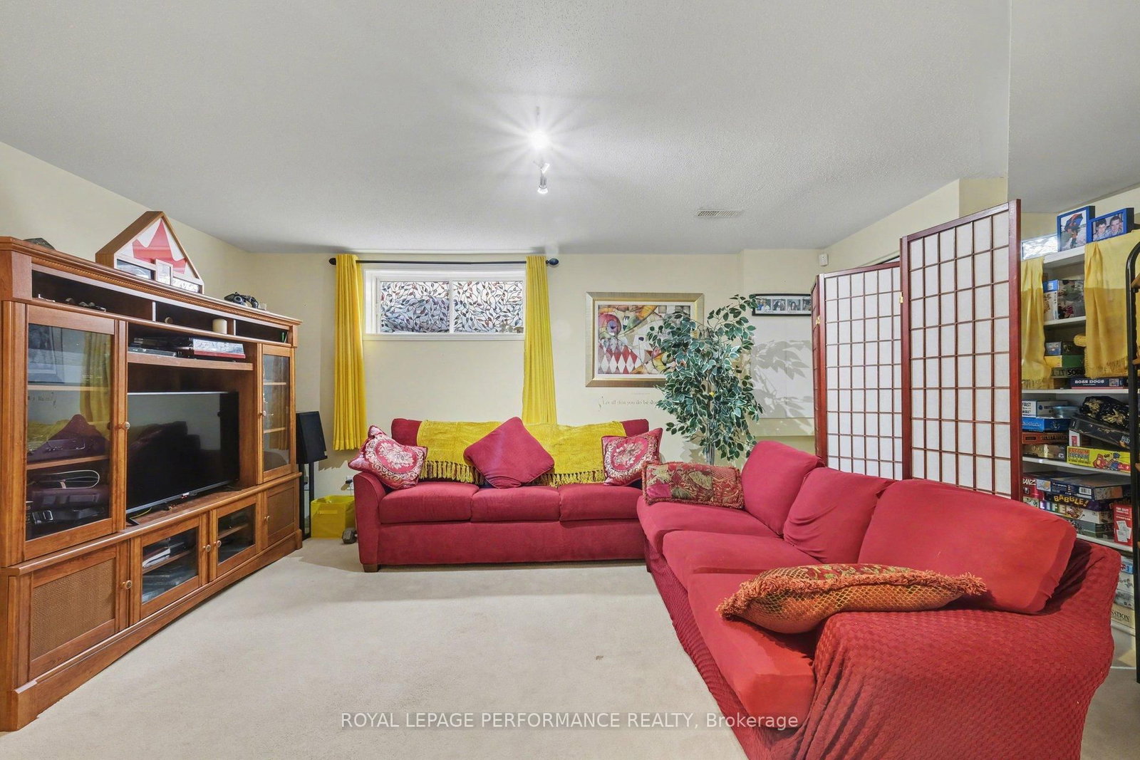 2202 Clendenan Crescent • Orleans, ON photo 35