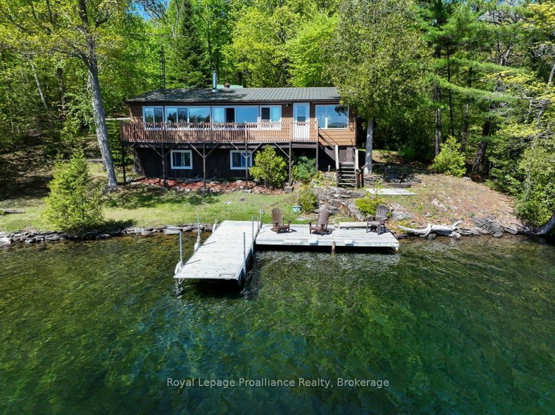 home for sale on 1017 Bay Lane