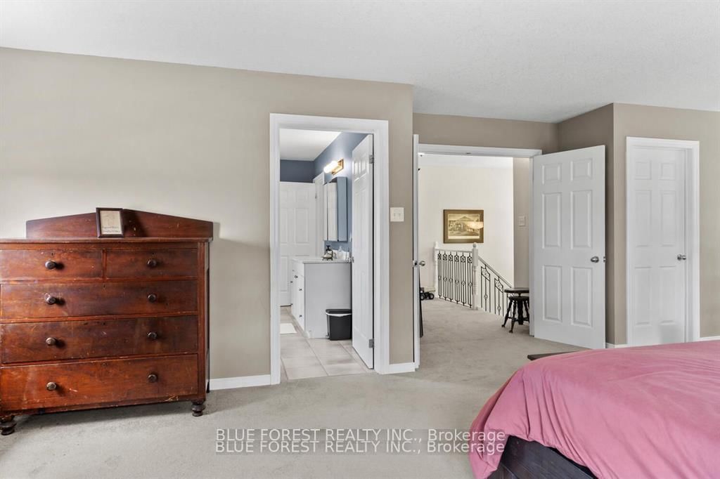 21948 Adelaide Street N • Middlesex Centre, ON photo 13