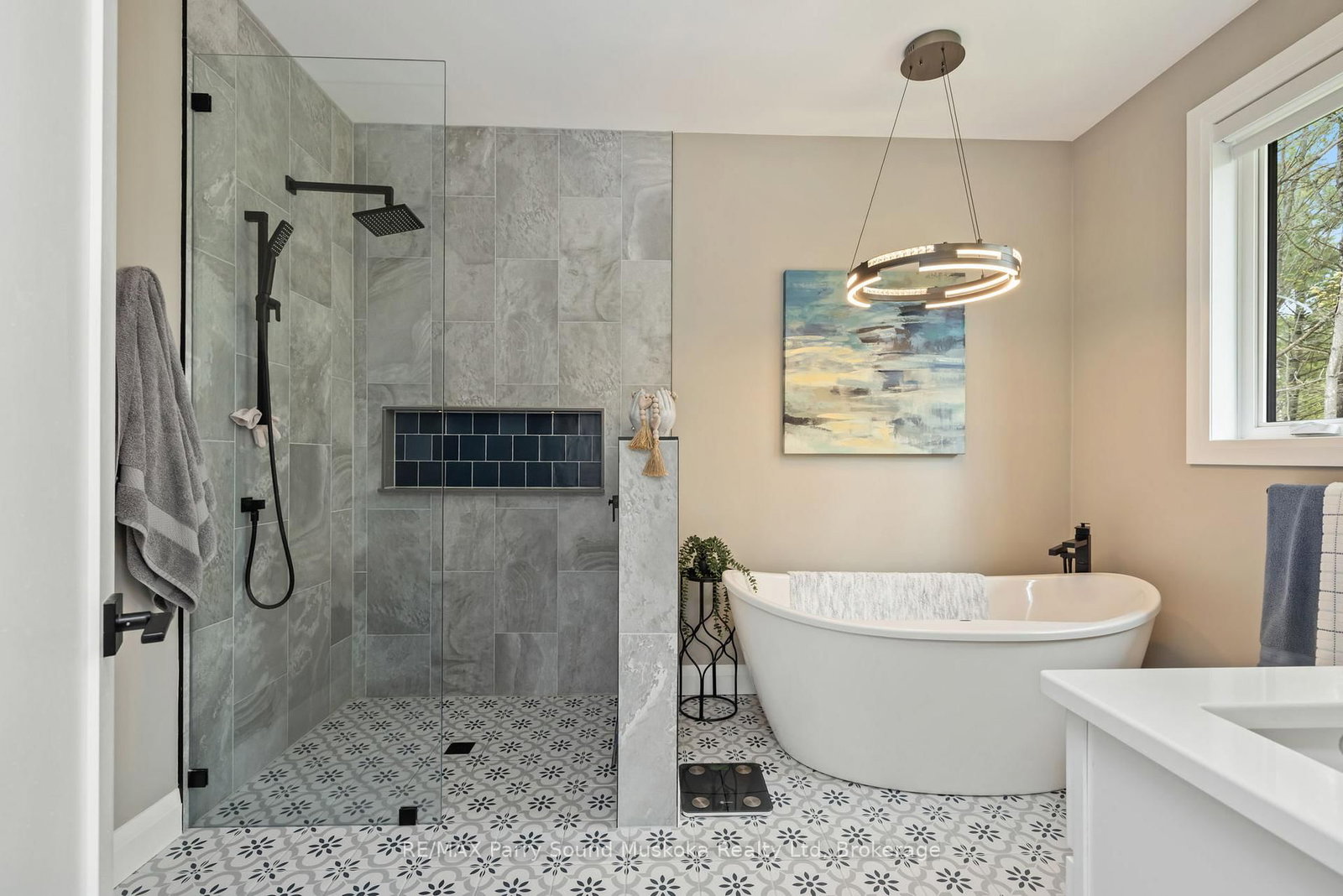 270 Nobel Road • McDougall, ON photo 28