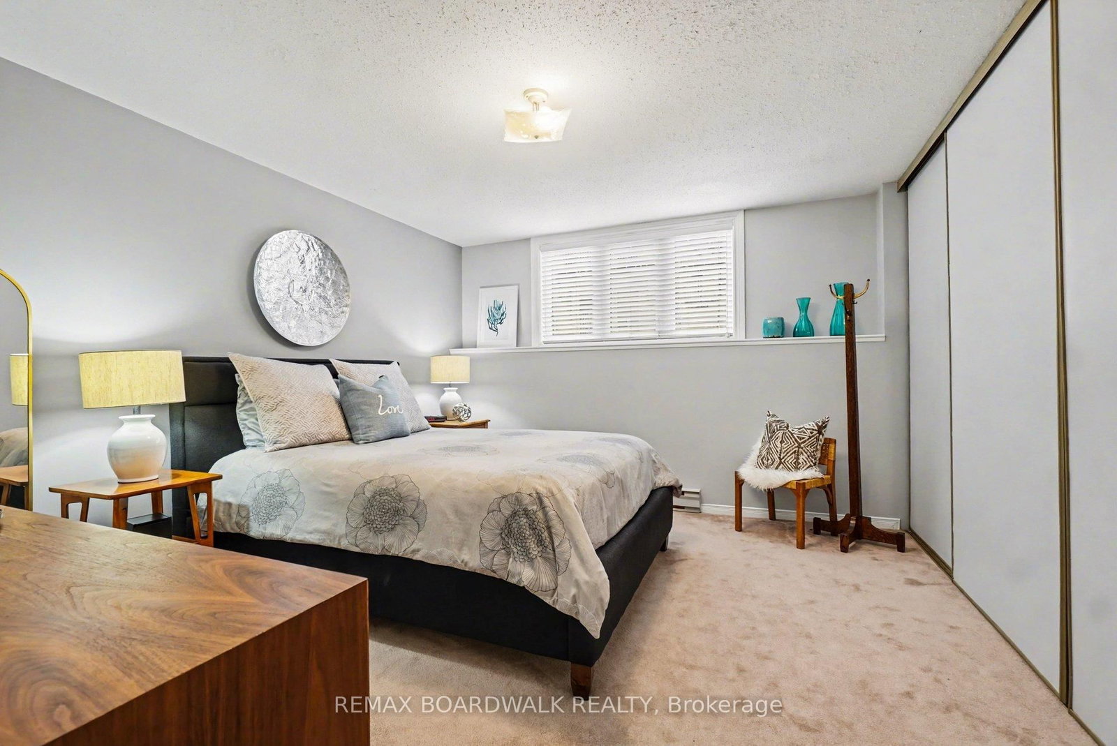 5 Briston Private • Ottawa, ON photo 14