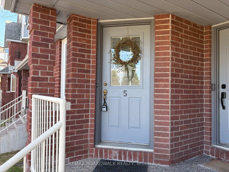 5 Briston Private