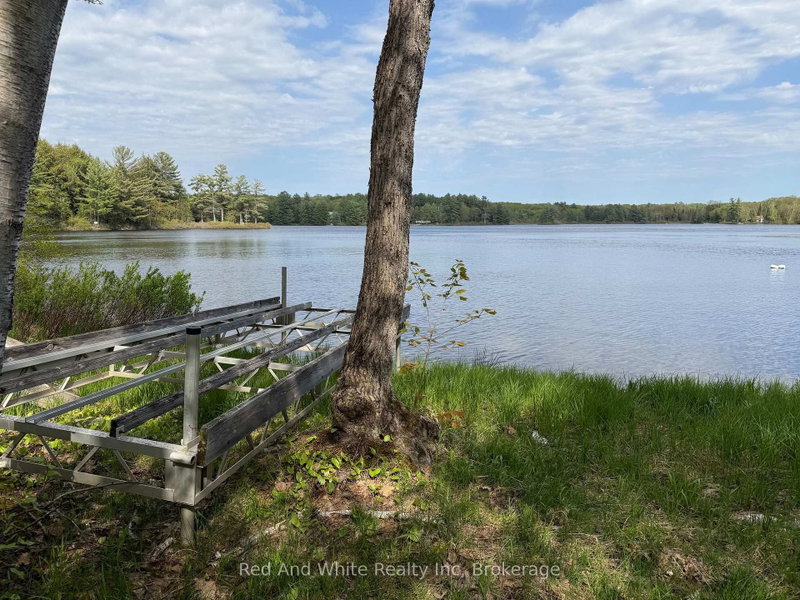 12 Waterside Drive