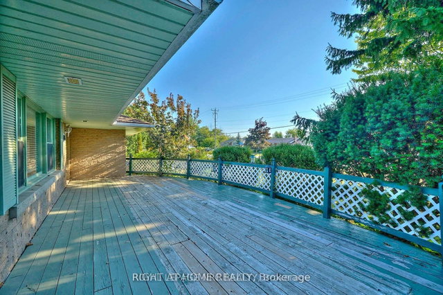 1095 Spears Road