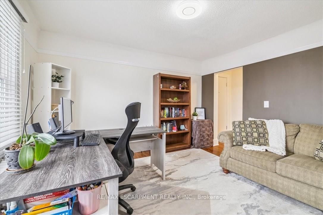21 Mountwood Avenue • #6 • Hamilton, ON photo 16