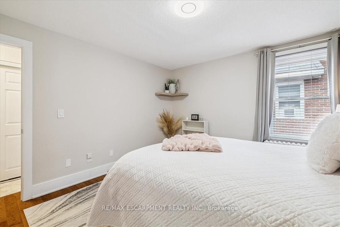 21 Mountwood Avenue • #6 • Hamilton, ON photo 25