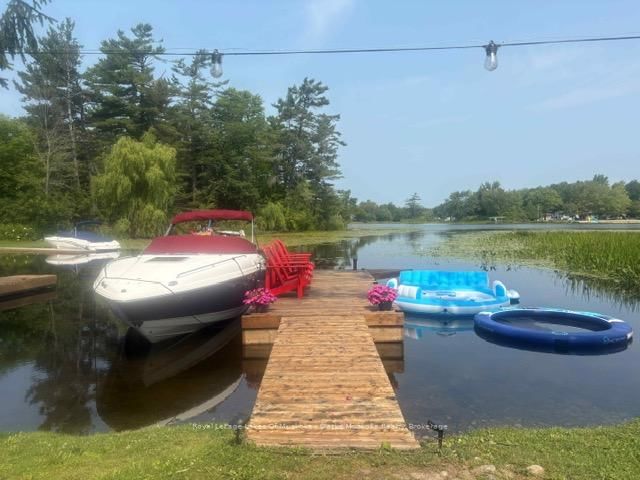 37 MINTENS Lane • Georgian Bay, ON photo 32