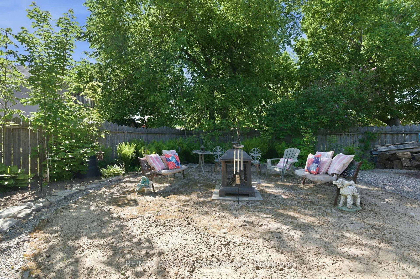 19 Leeds Street • Smiths Falls, ON photo 31