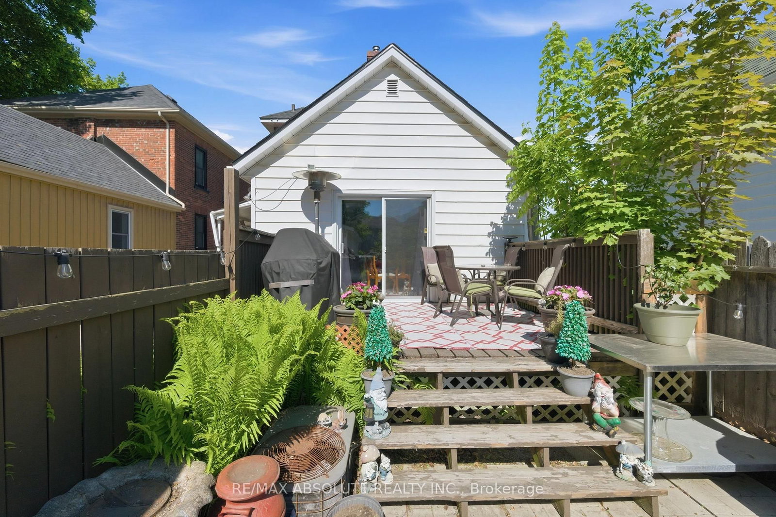 19 Leeds Street • Smiths Falls, ON photo 36