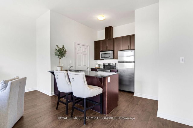 1207 - 170 Water Street N