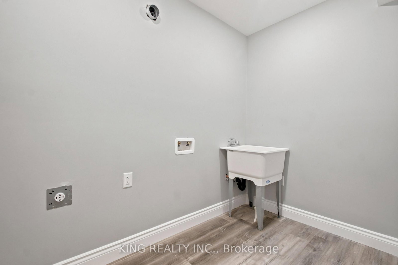 1224 Tourangeau Road • Windsor, ON photo 24