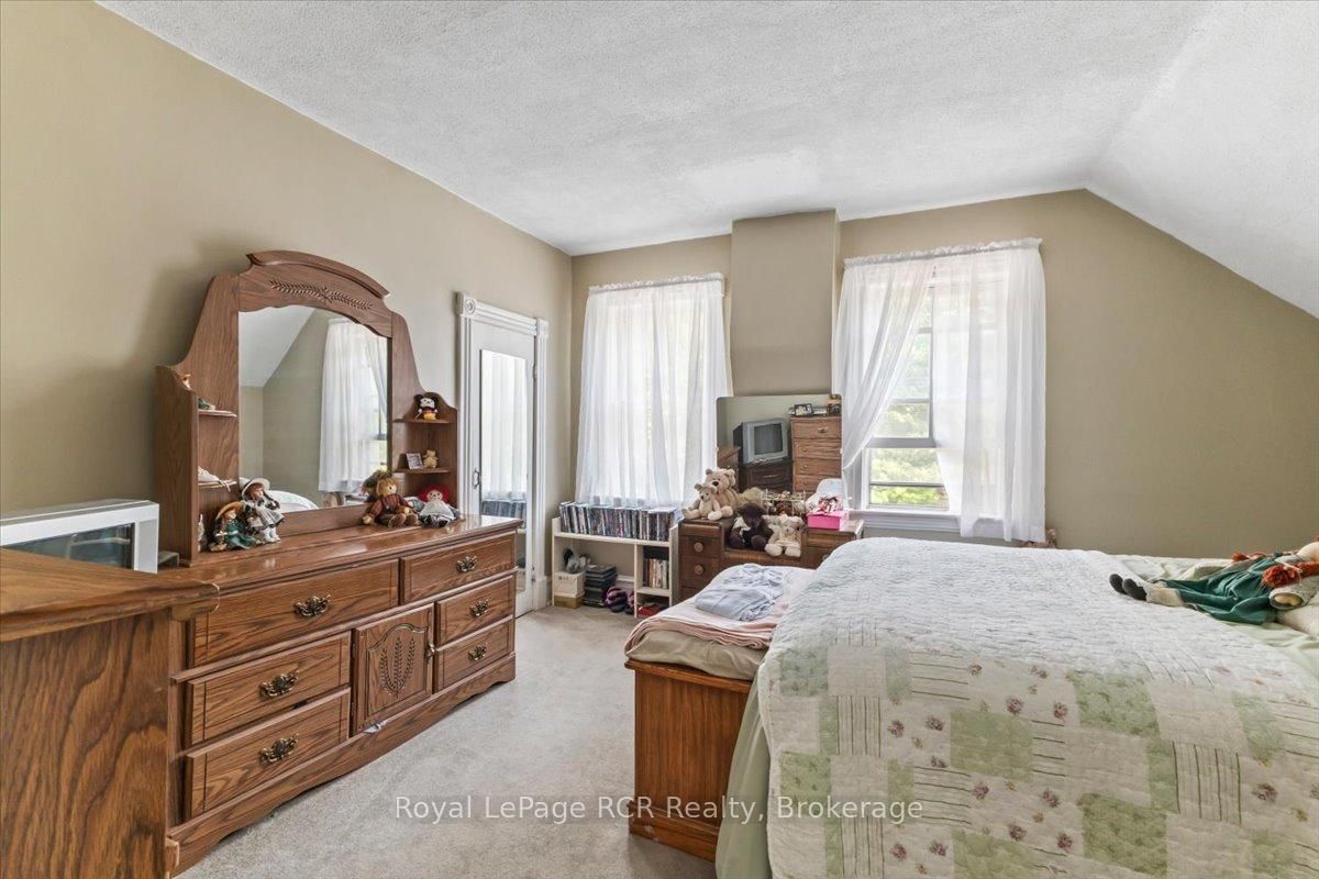 865 7th Avenue • Hanover, ON photo 19