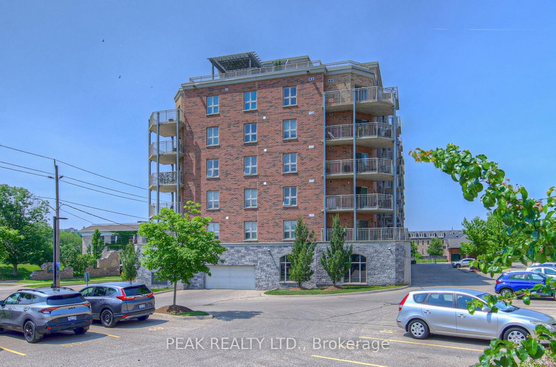 407 - 155 Water Street