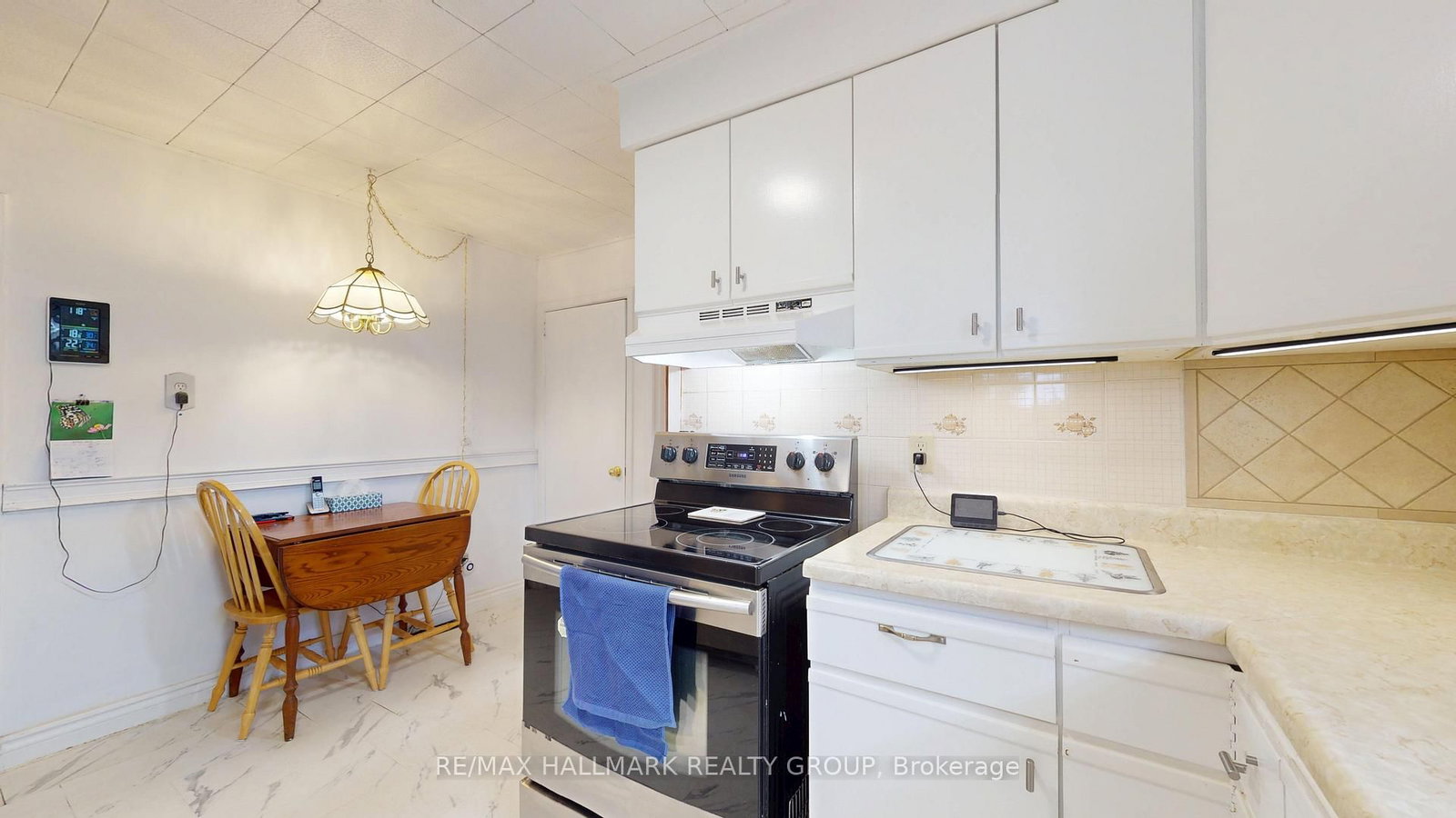 20 Crawford Street • Brockville, ON photo 5