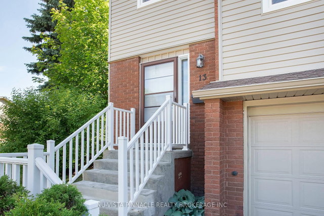 13 - 285 Bluevale Street N