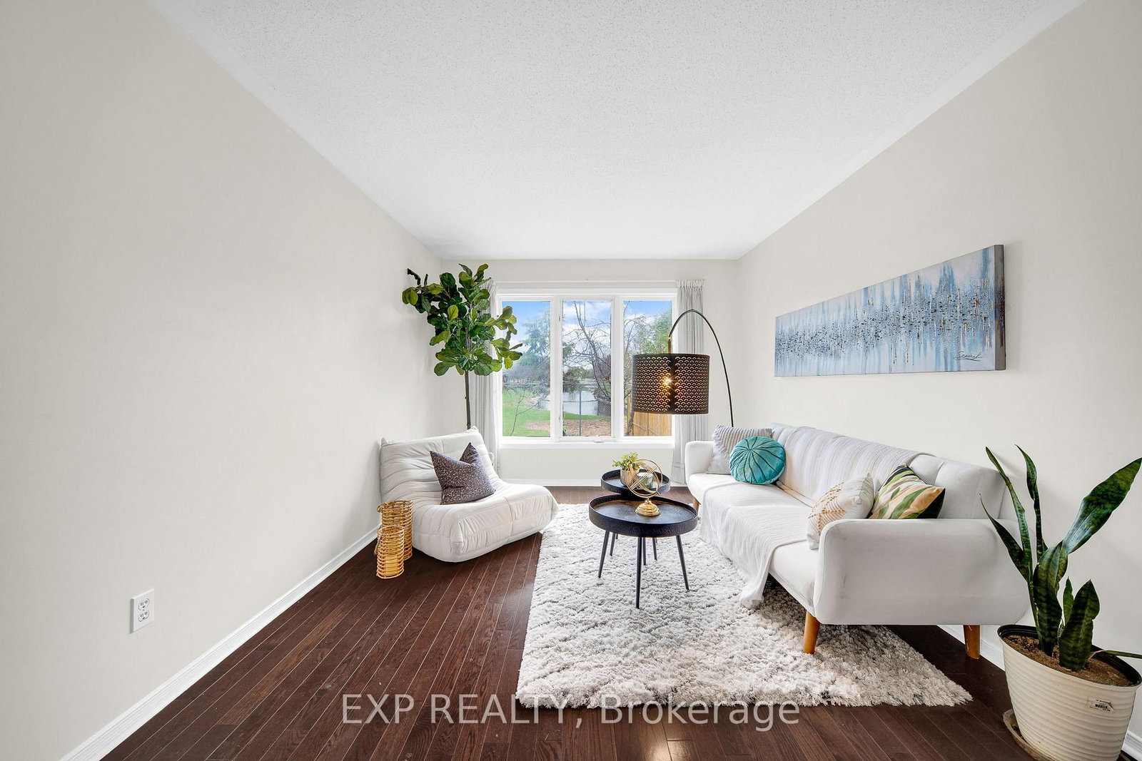 66 Kimbolton Crescent • Ottawa, ON photo 8