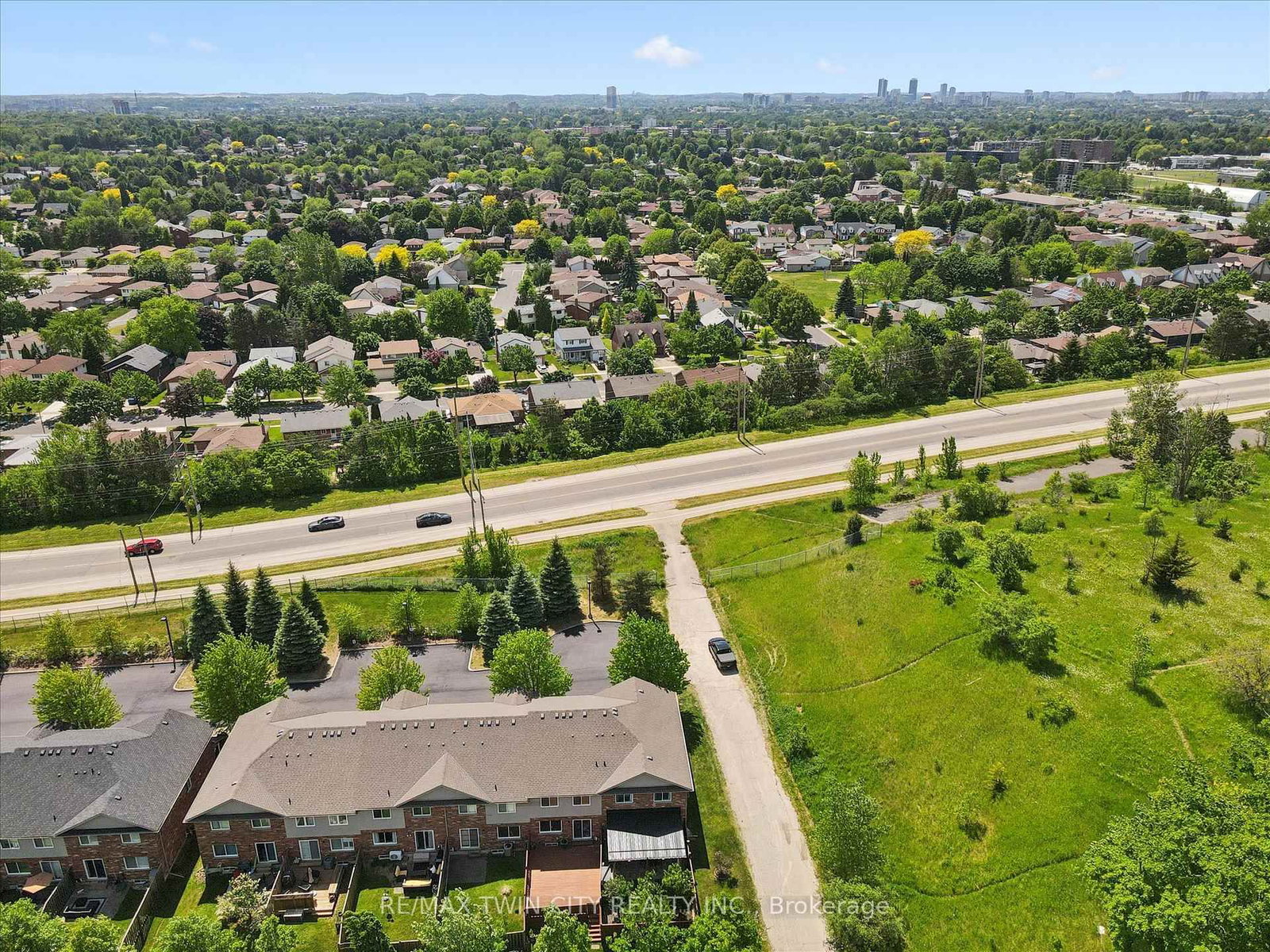 30 Bryan Court • #27 • Kitchener, ON photo 28
